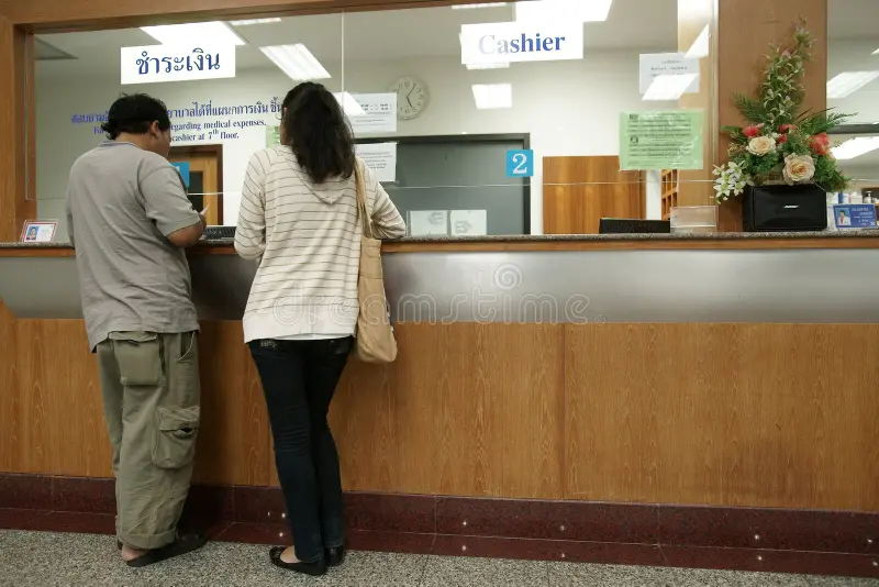 Cashier 2